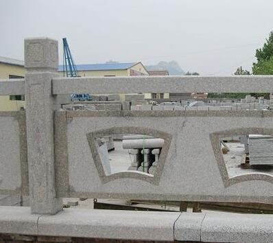 黃銹石橋欄板 黃銹石橋欄板